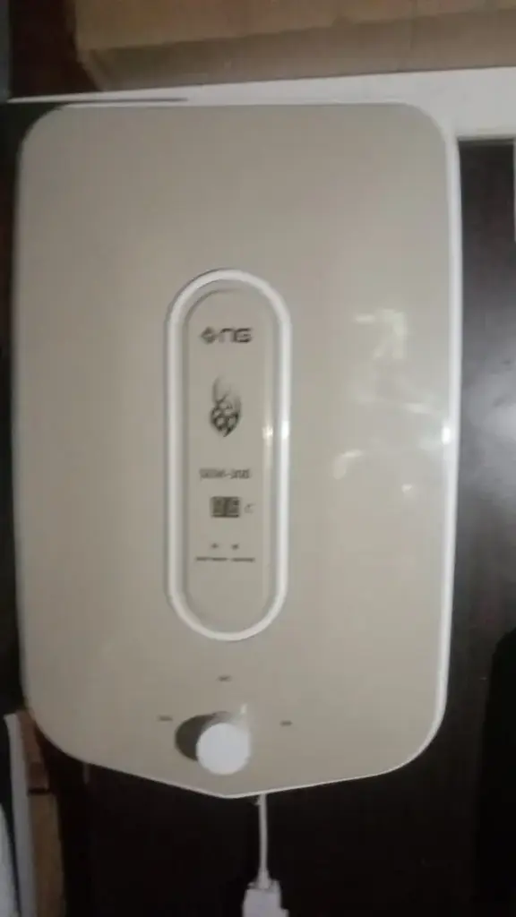 NasGas Instant Electric Geyser SEM-300 (30 Liters)